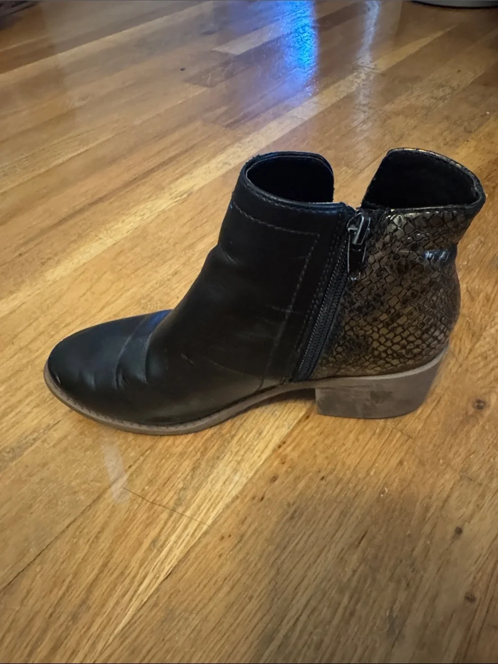 Steve Madden Black Leather Ankle Boots with Brown Snake-Print Heel